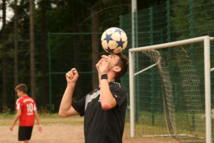 Montag Trainingsauftakt