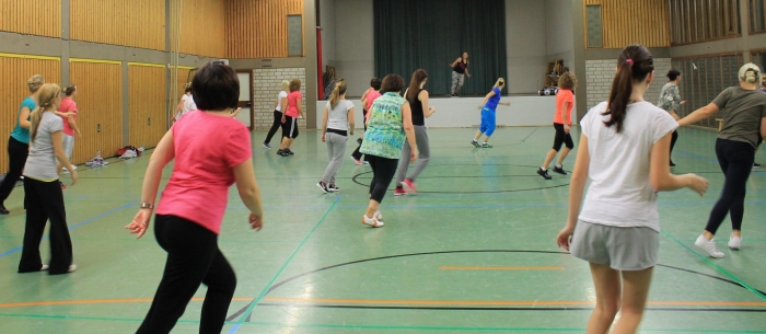 Zumba für Kinder und Erwachsene