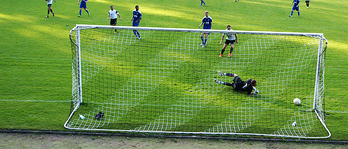 3:3 gegen Steinmauern