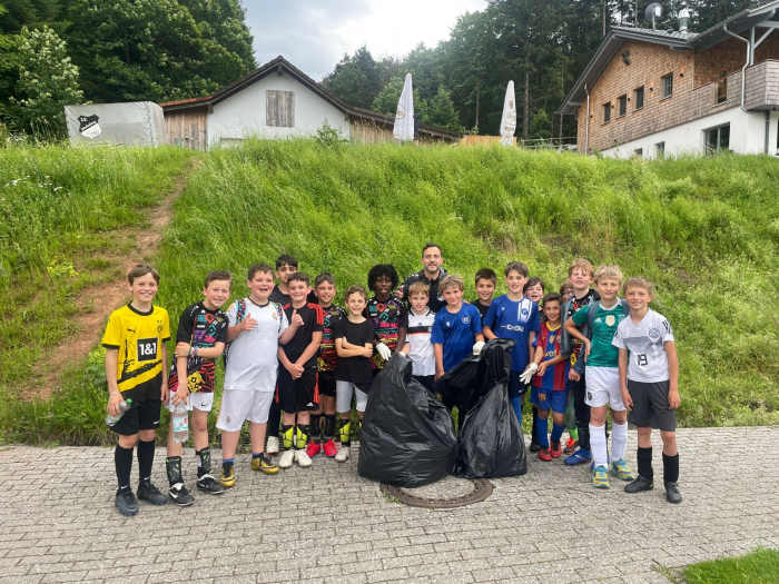 Waldputz-Aktion der E-Jugend